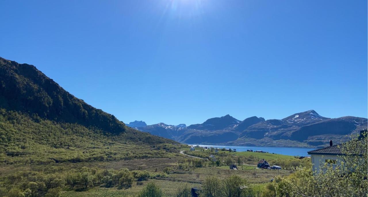 Villa Med Jacuzzi Og Nydelig Utsikt Gravdal  Buitenkant foto